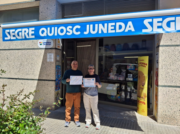 Foto adhesions Quiosc Juneda VxL i TotJoc maig 2025_1747911397.jpg