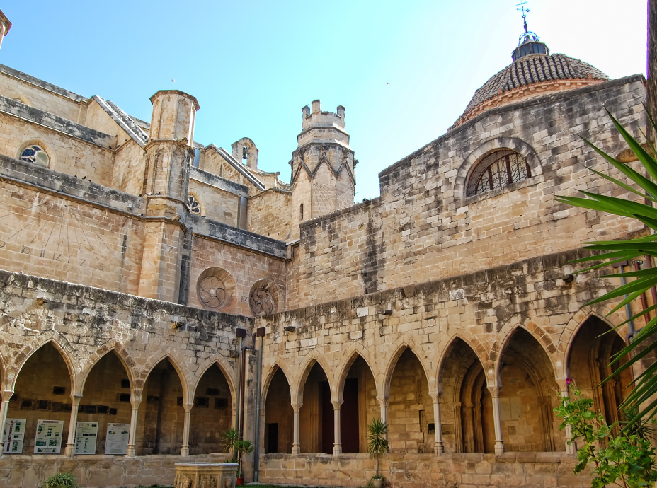 0_Claustre_de_la_Catedral_de_Tortosa_1718089421.JPG