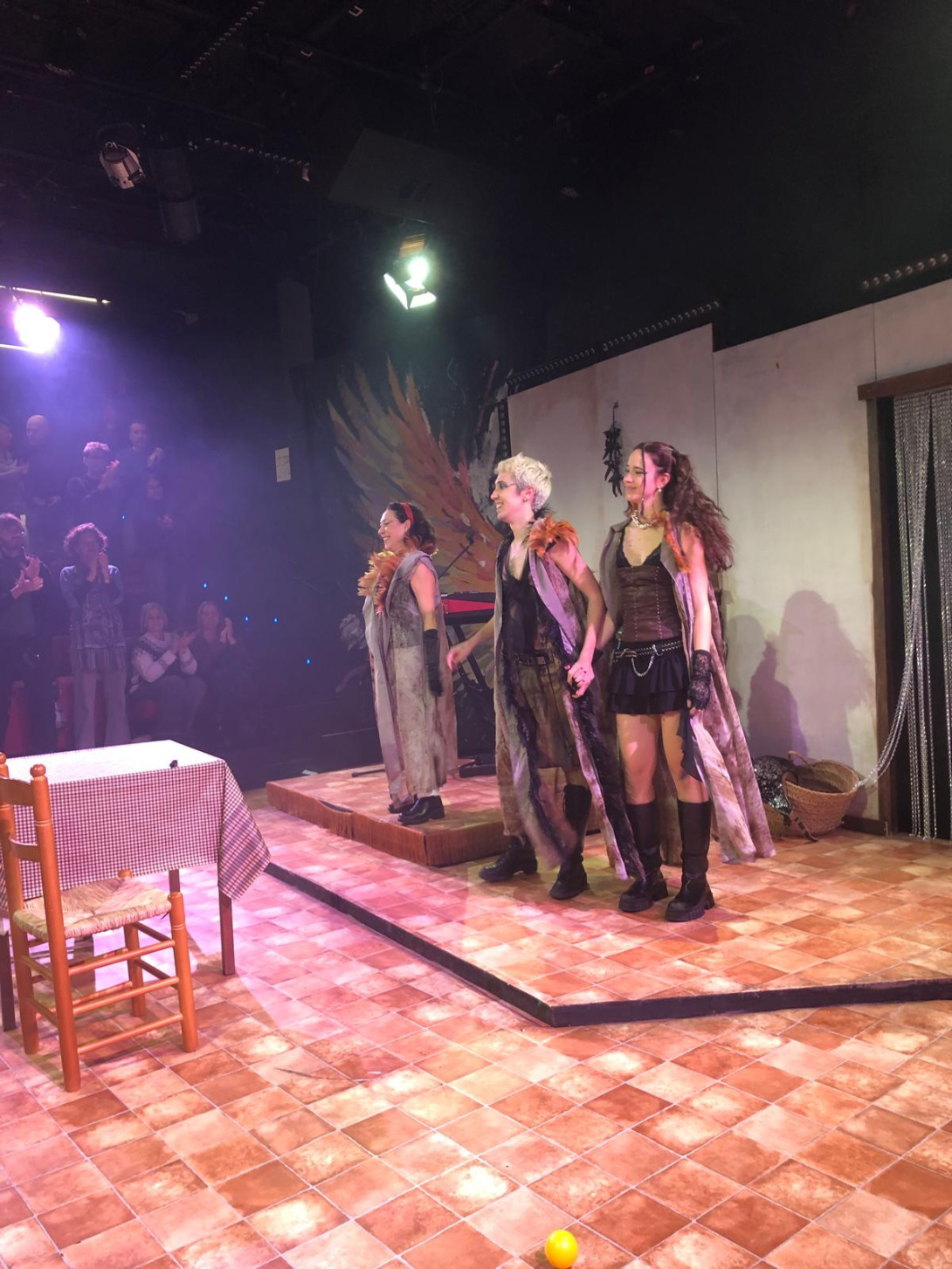 Refugi al sol_versus teatre-1_1764601280.jpeg